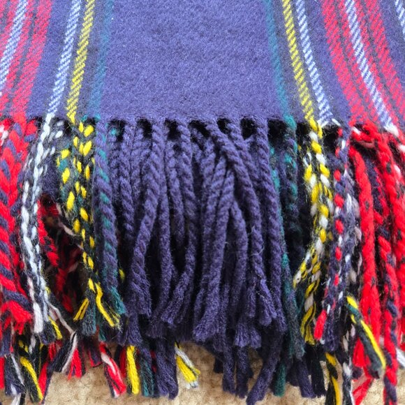 Tartan Plaid Wool Wrap Gorgeous and Soft - Picture 8 of 9